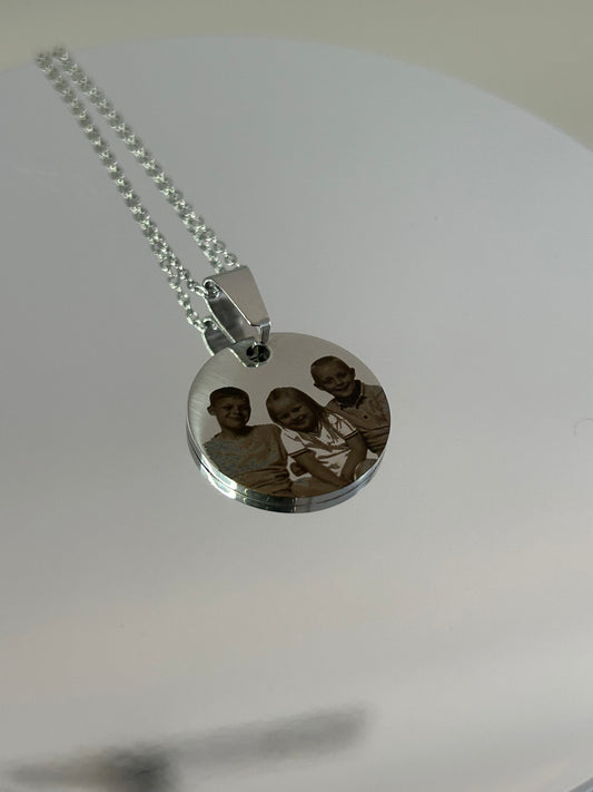 Engraved photo necklace (double sided).